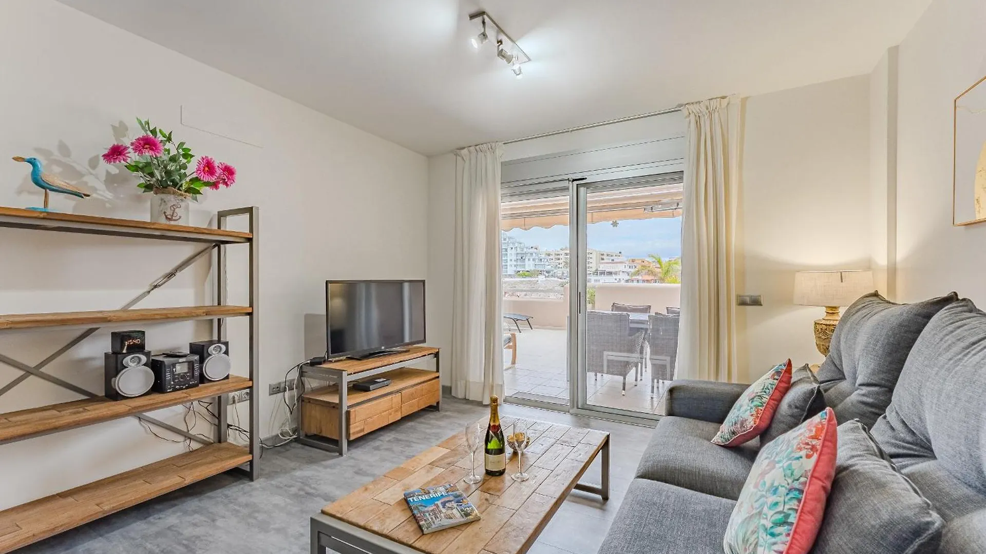 Apartamento Horno CL Playa Paraíso