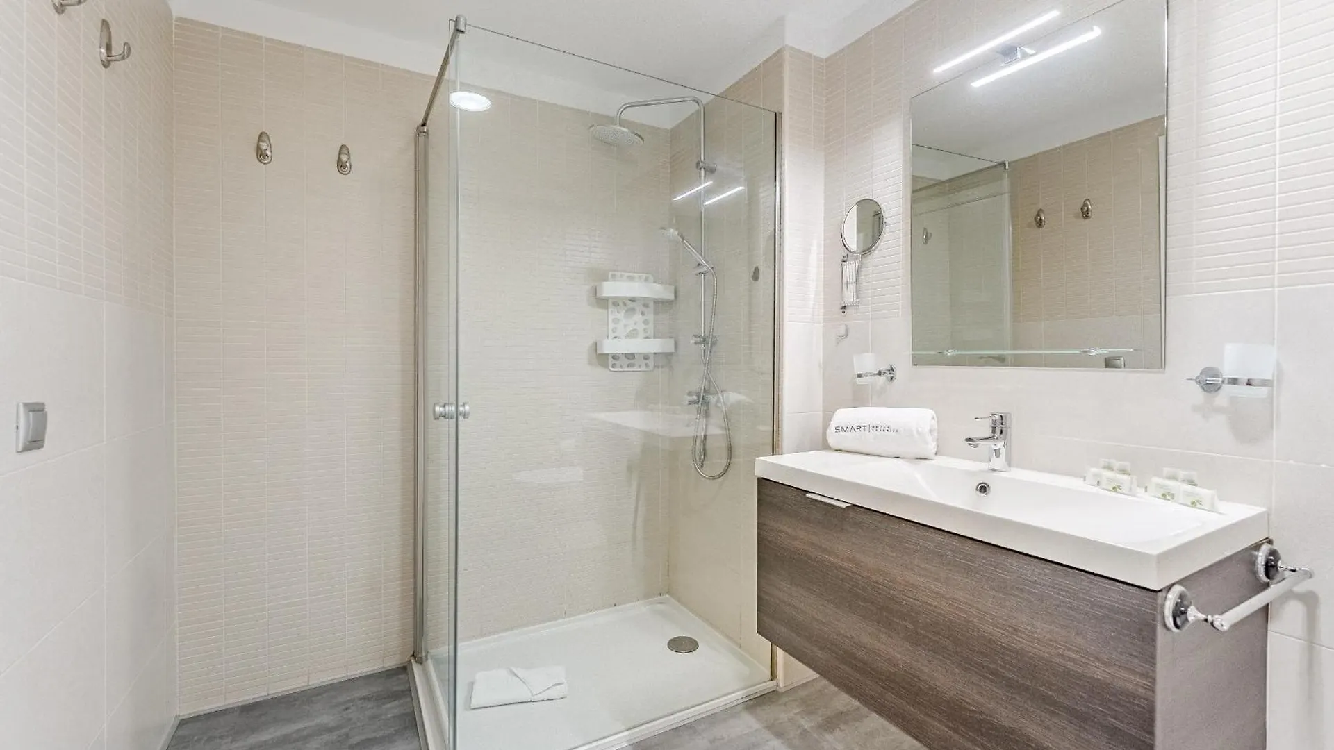 Apartamento Horno CL Playa Paraíso
